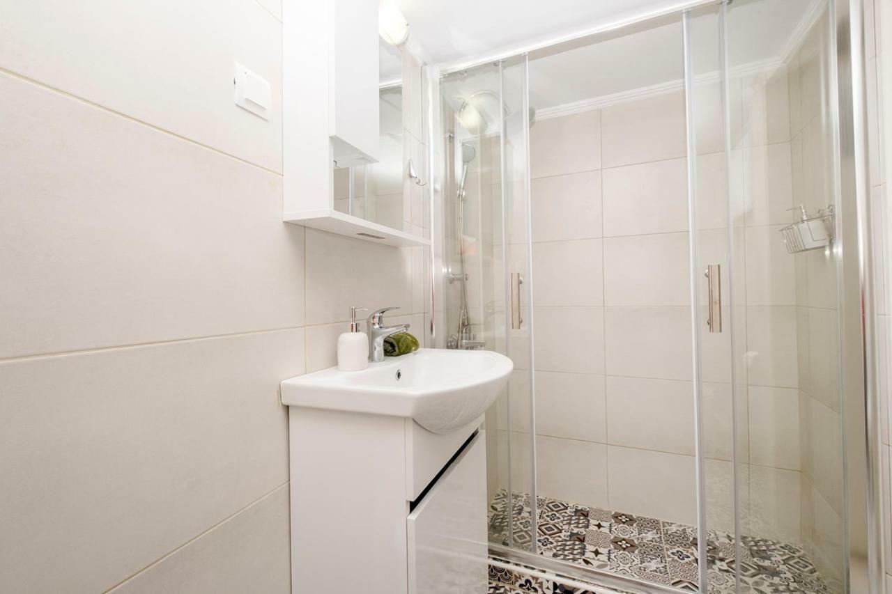Fix Metro Apartments, 5 Min To Acropolis アテネ エクステリア 写真